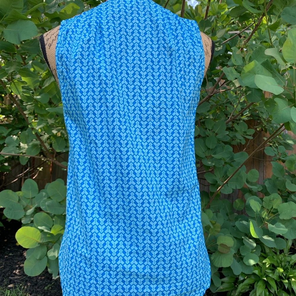 J CREW 100% cotton geometric blue print sleeveless lightweight top LNWOT… - Picture 5 of 11